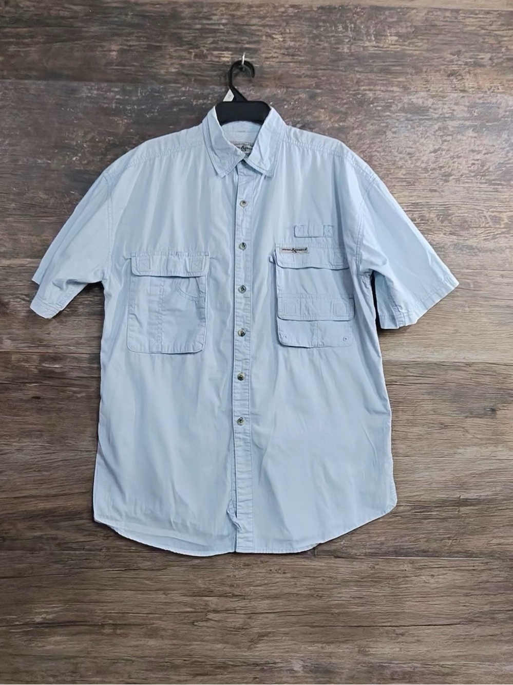 Hook & Tackle Short-Sleeve Light Blue Button-Down Utility Shirt